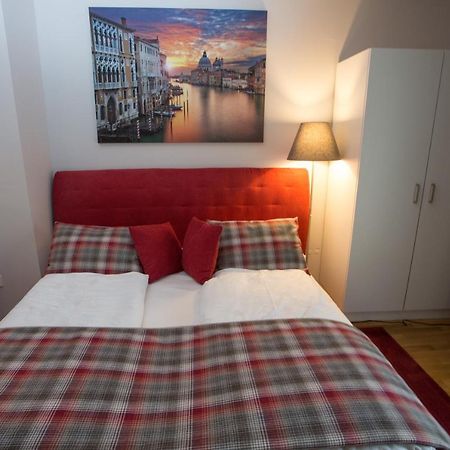Premium Apartment Muenchen Messe Exterior photo